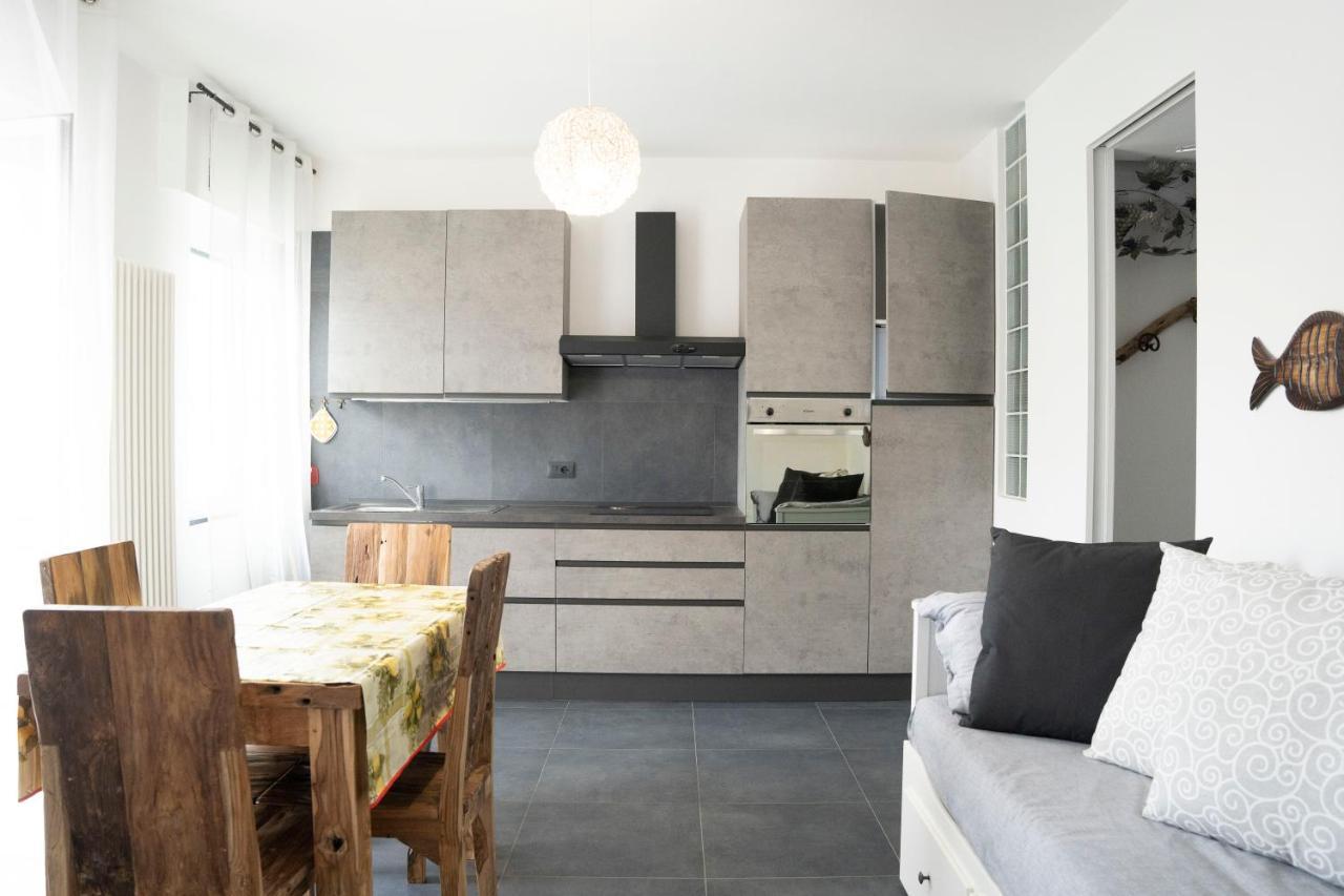 Apartment 021 - Casa Ponente Con Terrazzo - Centro Citta, Carruggio E Mare Baia Del Silenzio A 500 M Sestri Levante